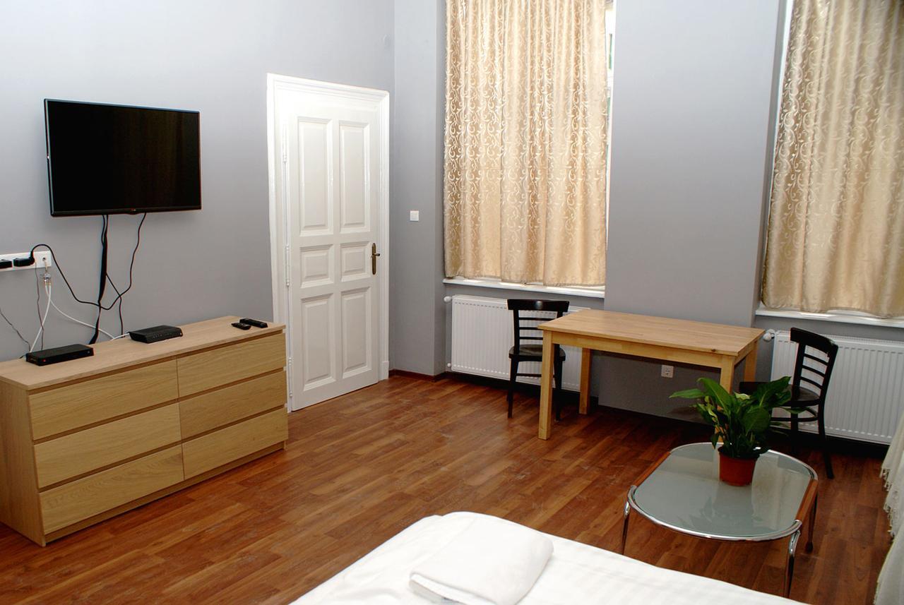 Market Square Apartment Boedapest Buitenkant foto